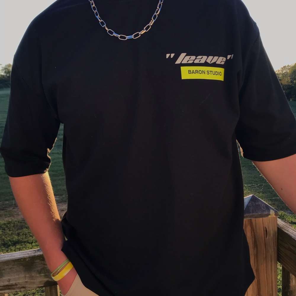 “PARADISE” Tee - Picture 3 of 4